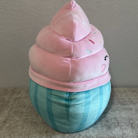 Squishmallows Diedre The Cupcake 14" 2021 Kellytoy Plush Sprinkles Pink - Picture 5 of 9